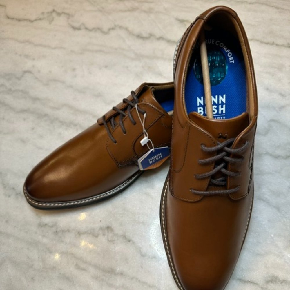 Nunn Bush Geniune Leather Men's Calderone Point Oxfords